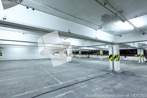 Image of Parking garage