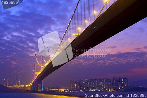 Image of Tsing Ma Bridge at night