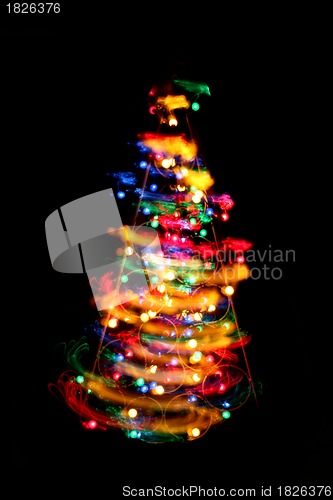 Image of xmas tree from the christmas lights