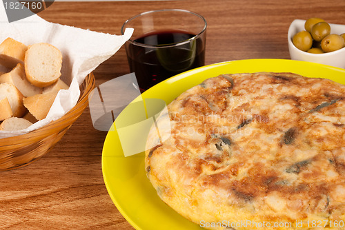 Image of Tortilla on bar counter