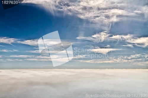 Image of Between the clouds