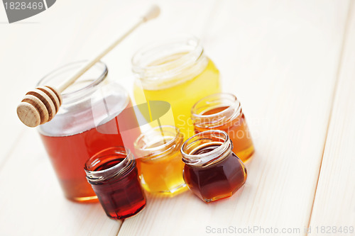 Image of lots of honey