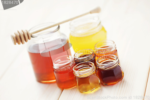 Image of lots of honey