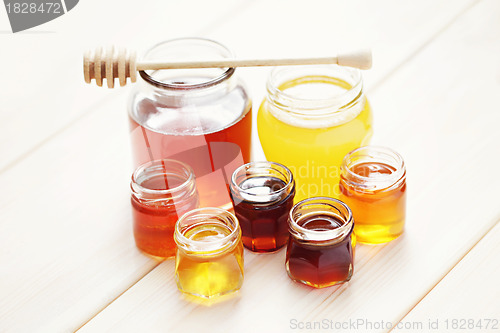 Image of lots of honey