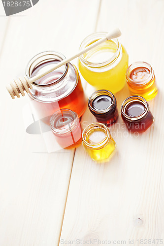 Image of lots of honey