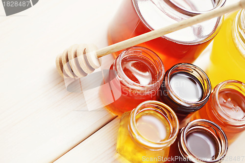 Image of lots of honey