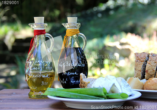 Image of Balsamico vinegar and olive oil 