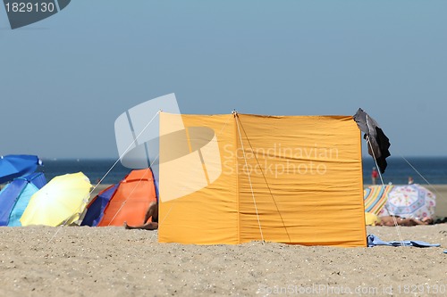 Image of different sun protection gear at the beach