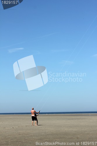 Image of kite flying at the beach