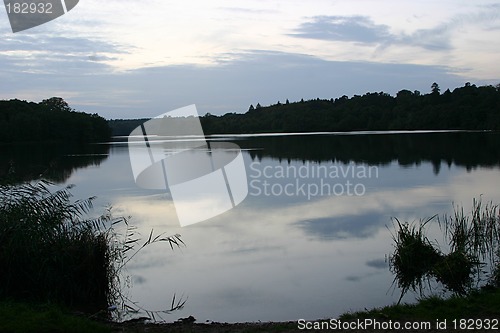 Image of evening on lake