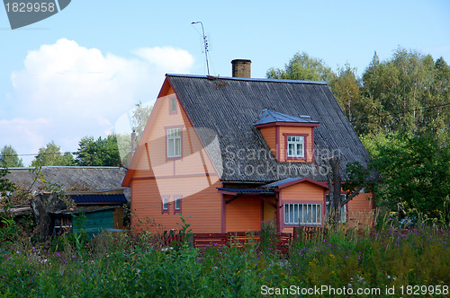 Image of The house and field