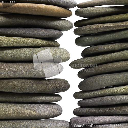 Image of stacked flat pebbles