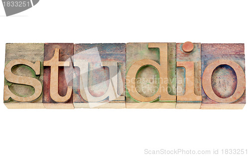 Image of studio word in wood type