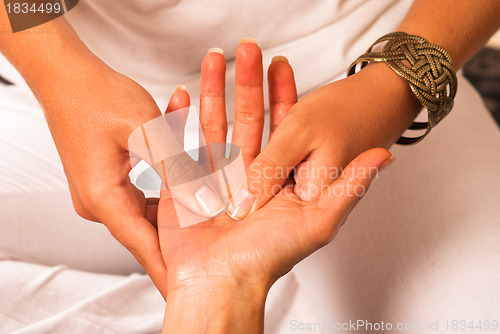 Image of Massage closeup
