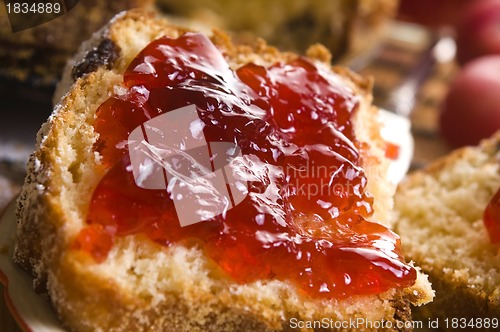 Image of Traditional Polish Cake with apple marmelade