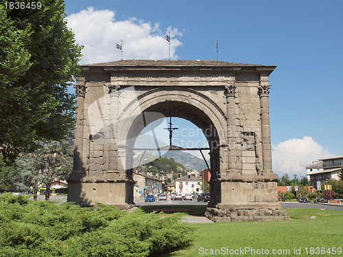 Image of Arch of August Aosta