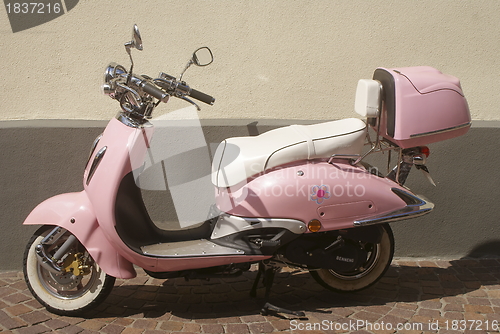 Image of pink scooter