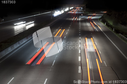 Image of traffic by night