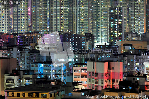 Image of Hong Kong with crowded buildings at night