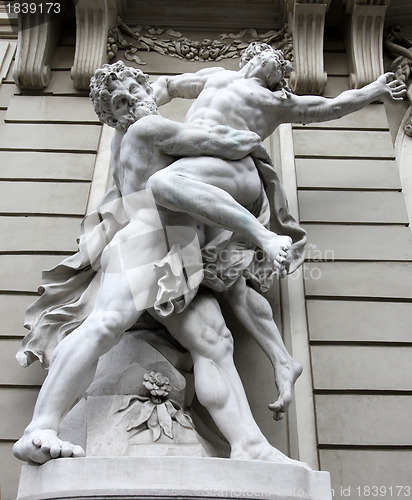 Image of Hercules fighting Antaeus, Hofburg, Vienna