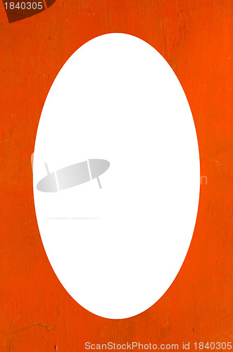 Image of Wooden plank paintand white oval in center 