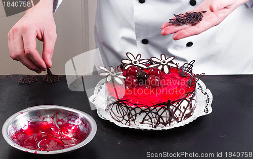 Image of Confectioner and a cake