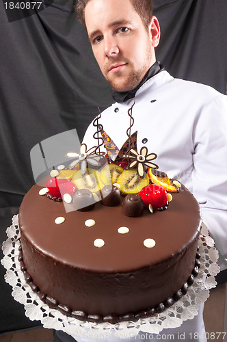 Image of Confectioner and a cake
