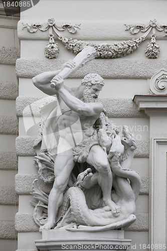 Image of Hercules fighting the Hydra