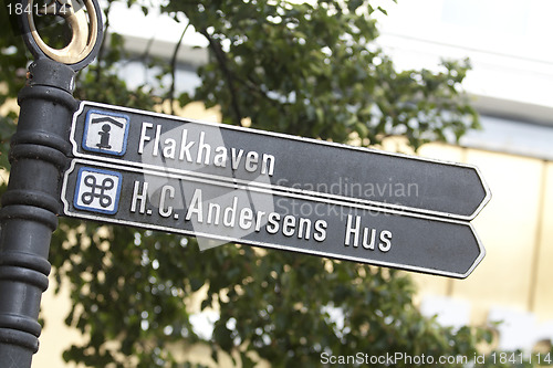 Image of Road Sign to HC Andersen House