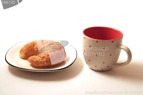 Image of Croissant and cup