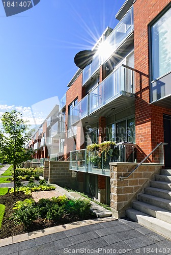 Image of Modern townhouses