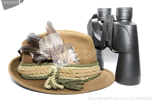 Image of hat and binoculars