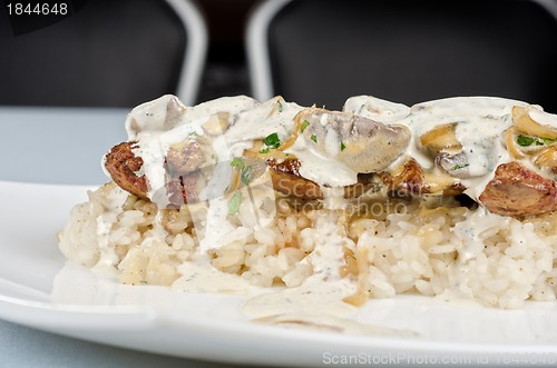 Image of risotto with chicken liver