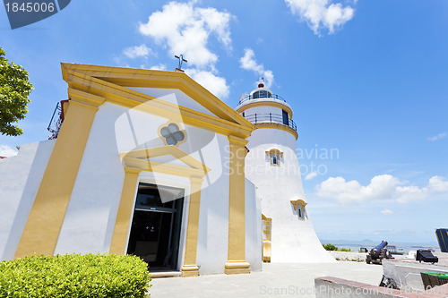 Image of Guia Fortress lighthouse in Macau at day