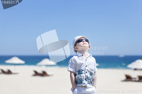 Image of toddler at the beach