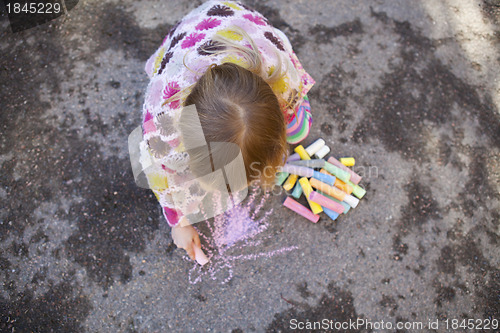 Image of Drawing with chalk