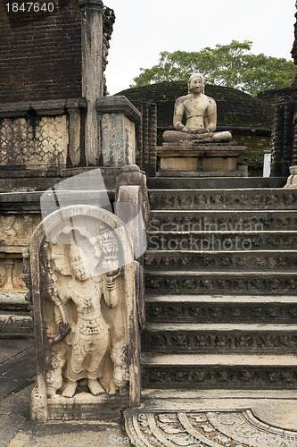 Image of Seated Buddha