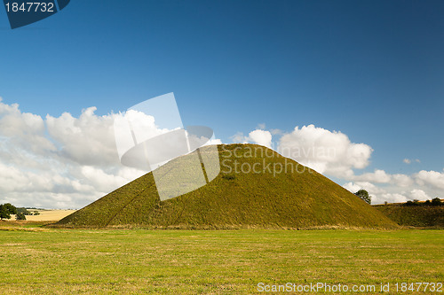 Image of Silbury Hill 