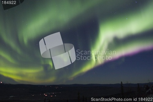 Image of Very fast moving arc of aurora