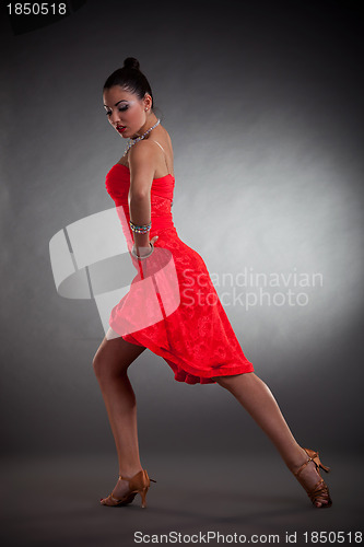 Image of latino woman dancer posing