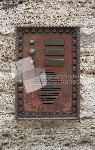 Image of historic doorbell plate