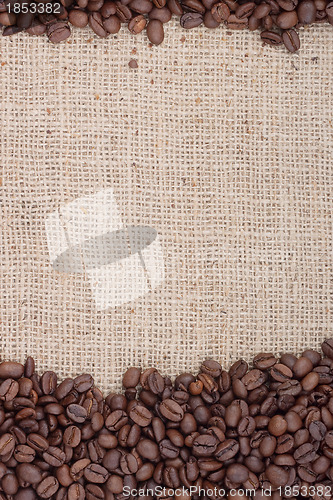 Image of Brown roasted coffee beans.