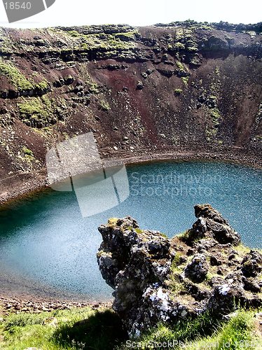 Image of Icelandic crater lake