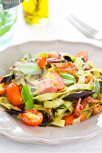 Image of Spinach Fettuccine with bacon