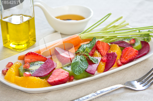 Image of Orange,beetroot and pomegranate salad