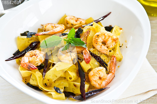 Image of Tagliatelle with prawn and dried chilli