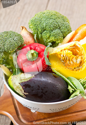 Image of Vegetables in colander