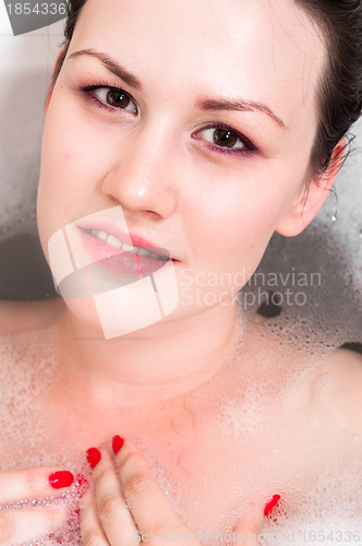 Image of Girl in thr bathroom