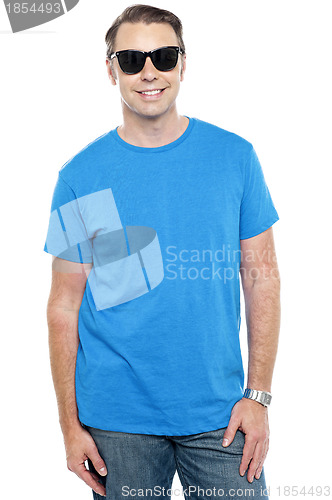 Image of Casual stylish portrait of guy wearing sunglasses