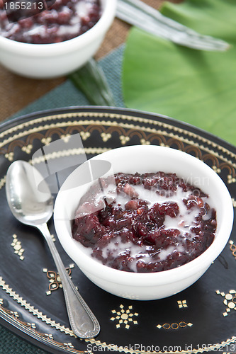 Image of Black sticky rice with coconut milk [Thai's dessert ]